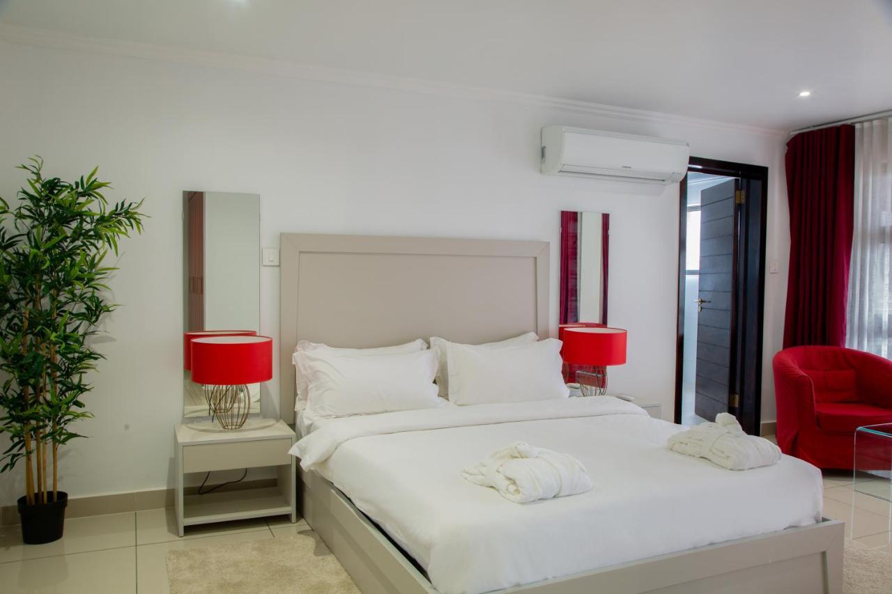 Wdc Aparthotel - Buea Экстерьер фото
