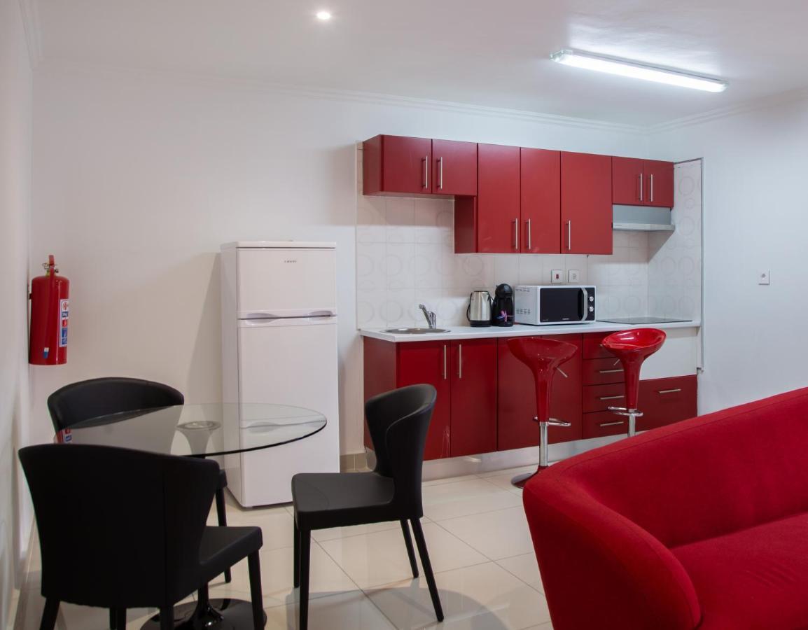 Wdc Aparthotel - Buea Экстерьер фото