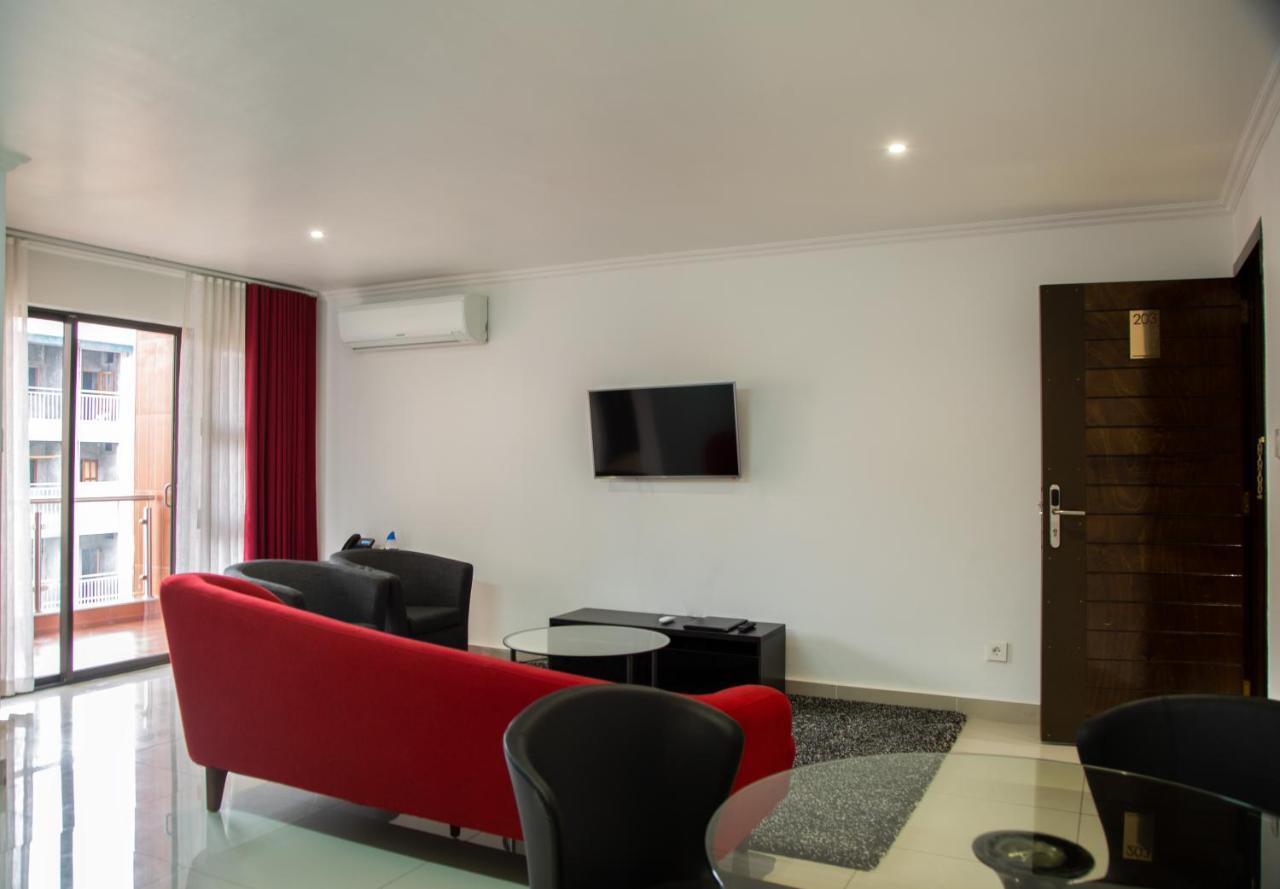 Wdc Aparthotel - Buea Экстерьер фото