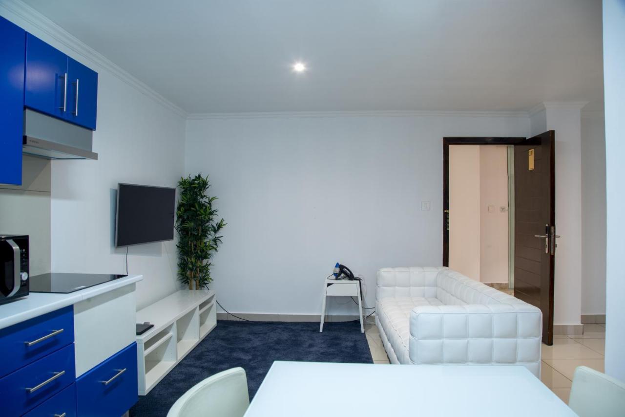 Wdc Aparthotel - Buea Экстерьер фото