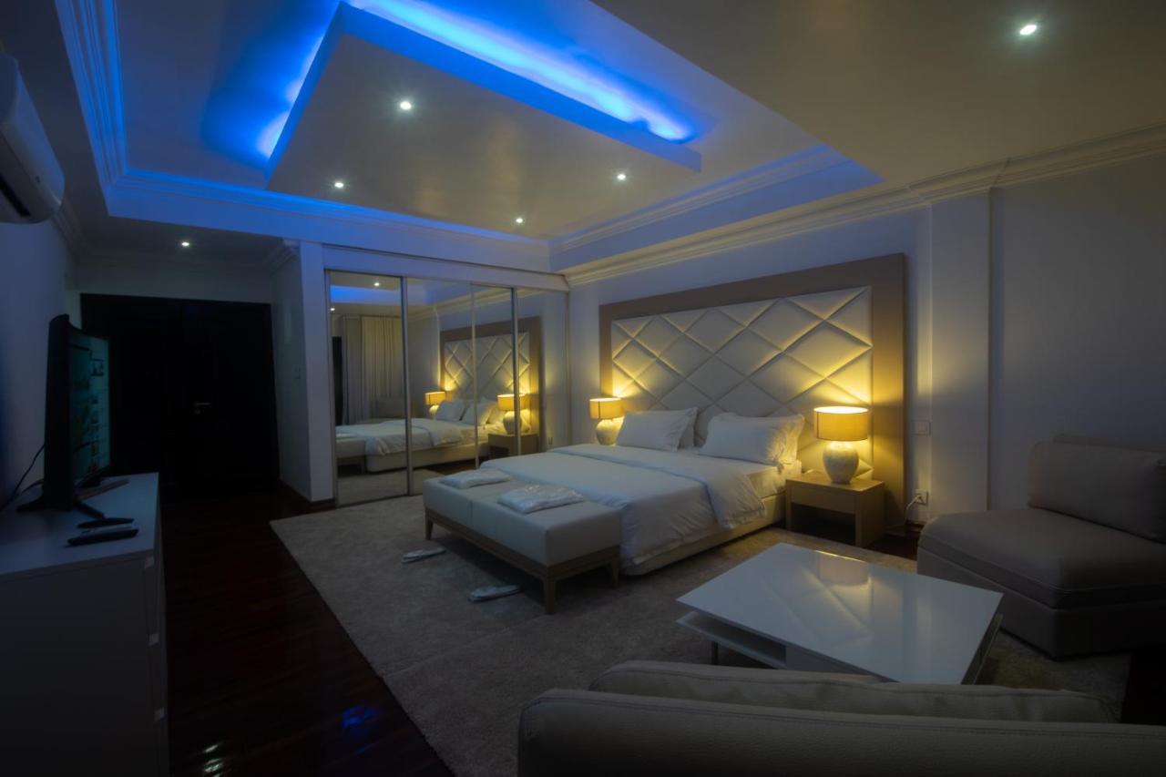 Wdc Aparthotel - Buea Экстерьер фото